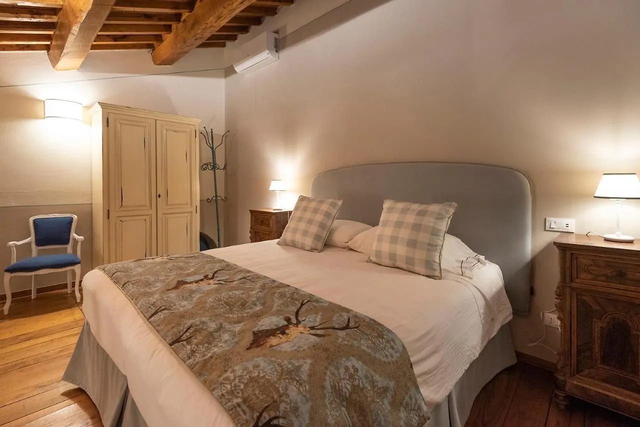 Il Palazzo - Agriturismo, Winery Arezzo 0*,  Italy