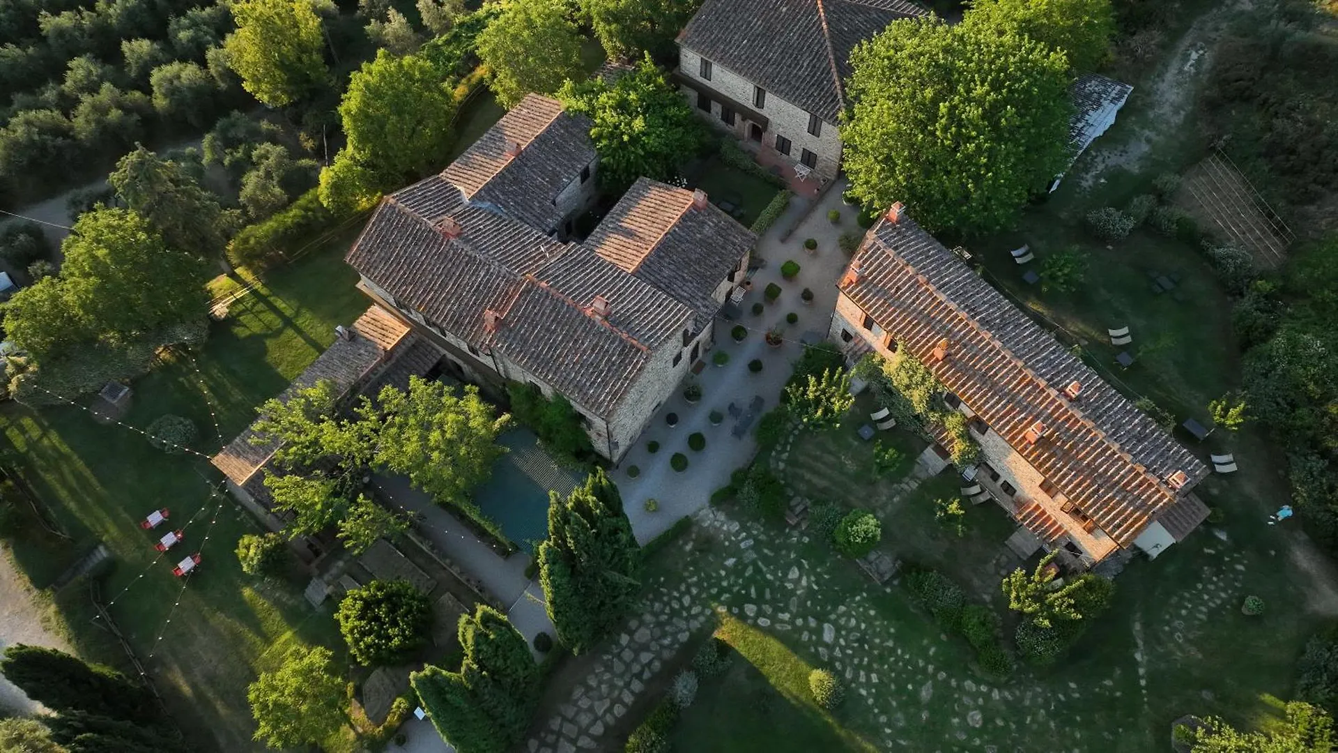 Il Palazzo - Agriturismo, Winery Arezzo 0*,